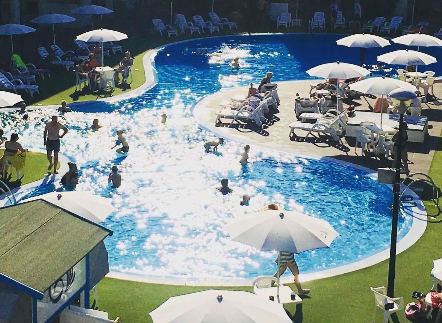 Apartments In Lido Di Spina 39999