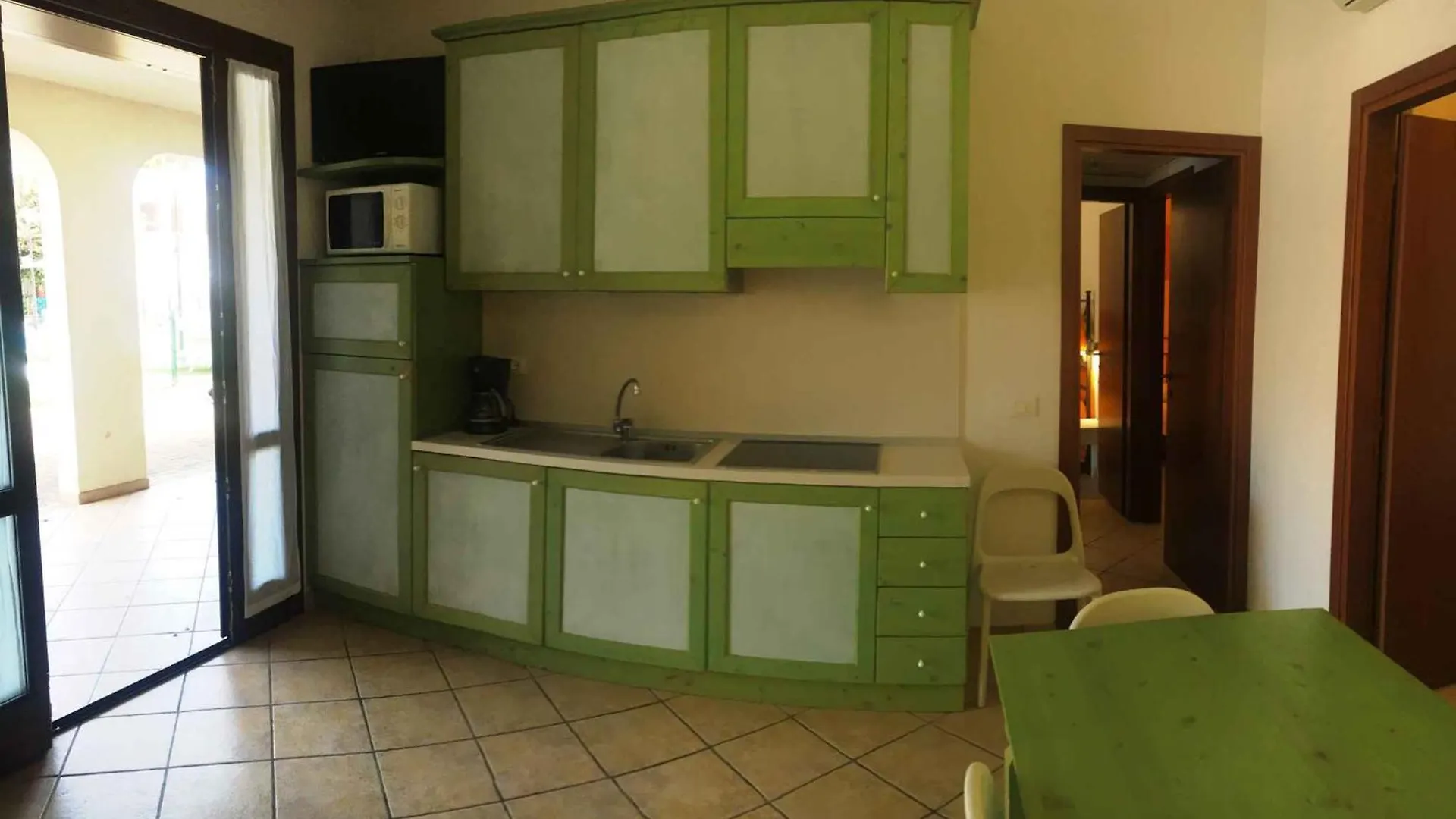 Apartments In Lido Di Spina 39999
