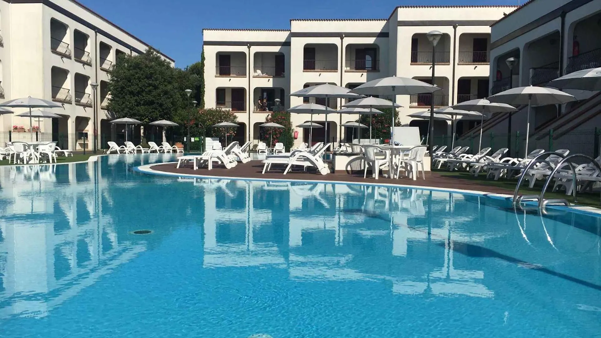 Apartments In Lido Di Spina 39999 意大利